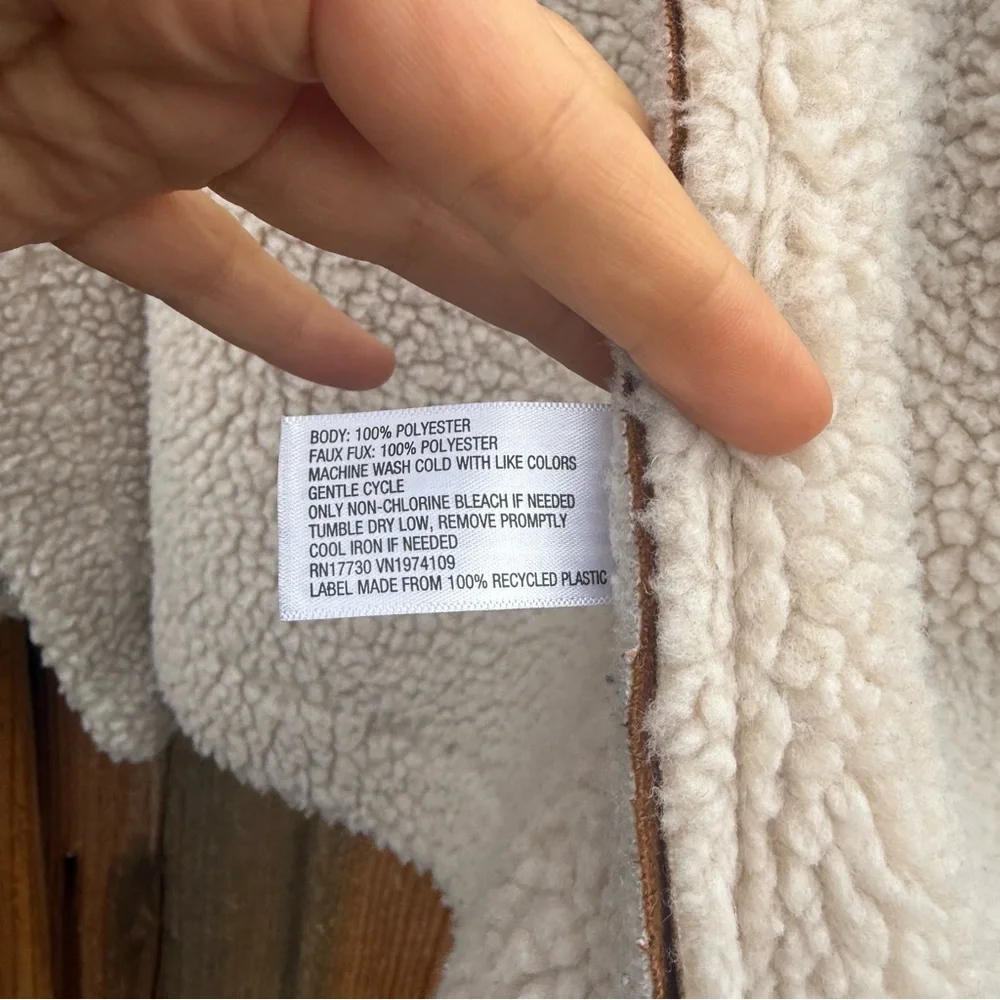 Brown and Cream Teddy Sheepskin Shearling Jacket w/ Pockets 🌿 - Picture 9 of 9